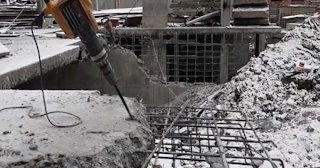 Демонтаж монолитного перекрытия в Добрянке - Профессиональная разборка от 839 руб.